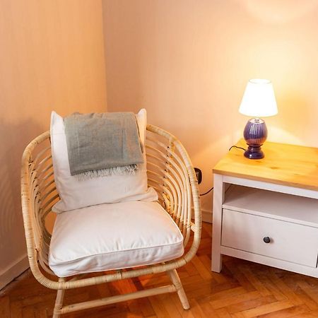 Flat With Excellent Location In Tesvikiye, Sisli Lägenhet Istanbul Exteriör bild