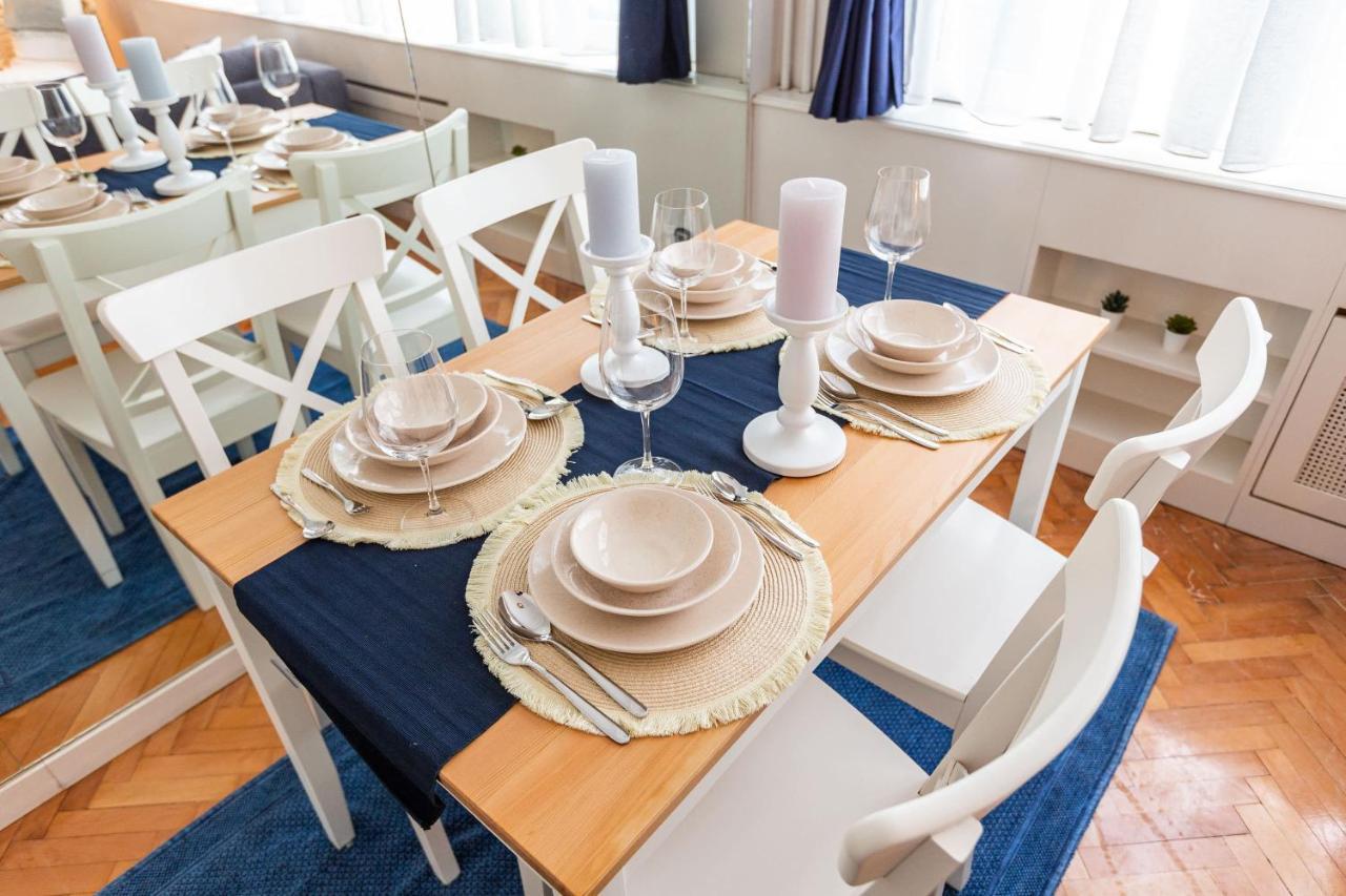 Flat With Excellent Location In Tesvikiye, Sisli Lägenhet Istanbul Exteriör bild